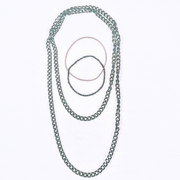 Jewelry Bundle - 3 Items🦋 - Picture 2 of 3